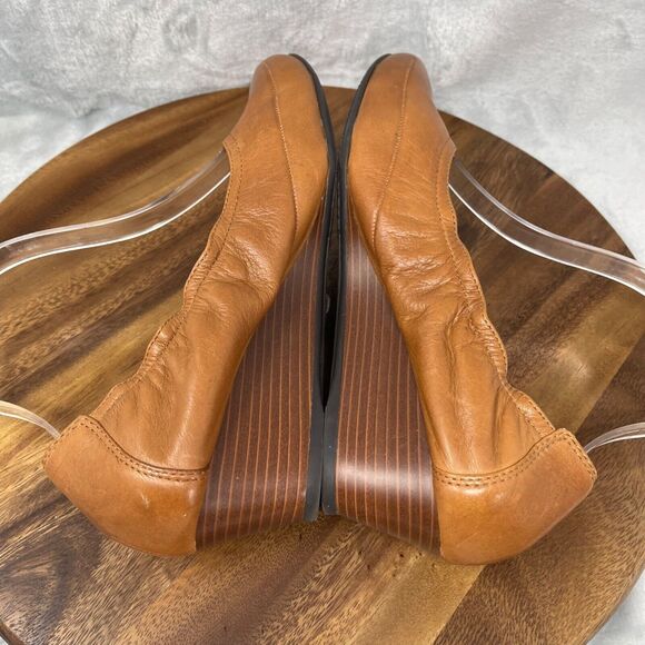 Nurture by Lamaze Shoes Womens 9.5 M Cognac Tan Leather Low Wedge Heel Scrunch - Picture 9 of 16
